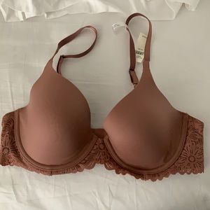 BRAND NEW aerie bra!